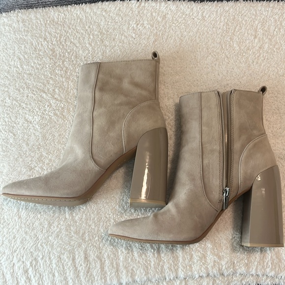 Vince Camuto Suede Booties - Picture 2 of 4